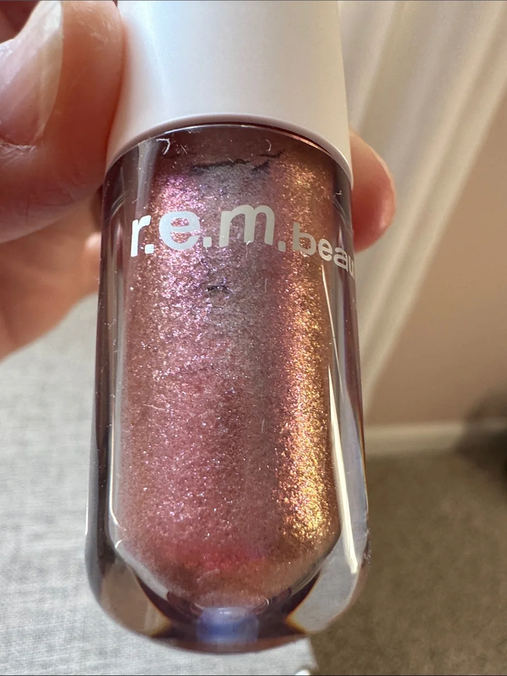 Midnight Shadows Liquid Eyeshadow — Fembot (Silver-Taupe) by r.e.m. beauty